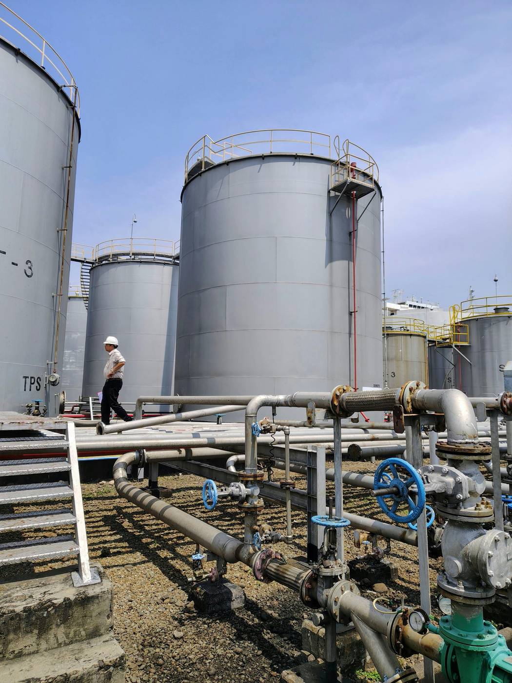 Inspección de instalaciones industriales de almacenamiento